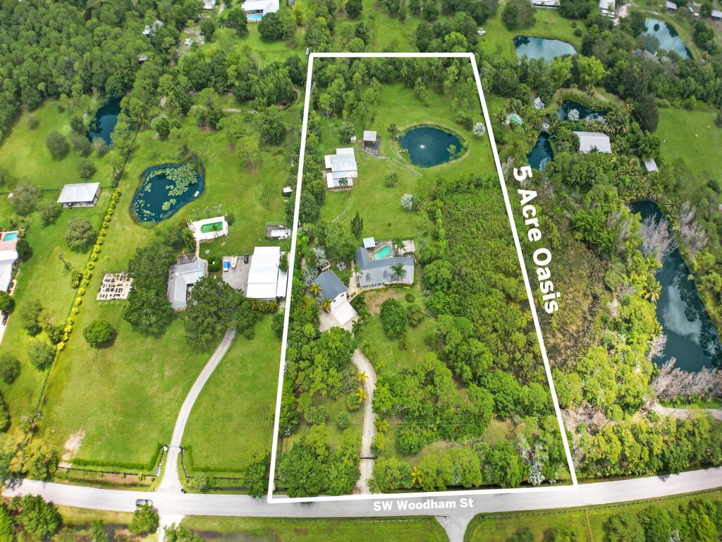 Photo of 5525 SW Woodham Street, Palm City, FL 34990 (MLS # R10897554)