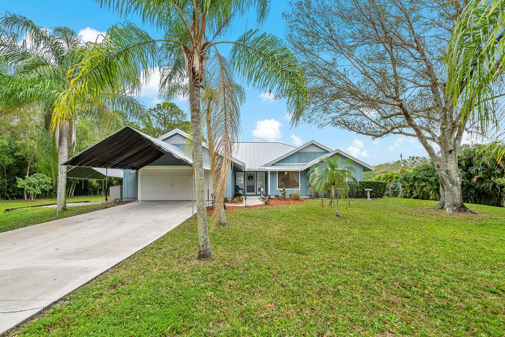 Photo of 15828 133rd Terrace N, Jupiter, FL 33478 (MLS # R10946892)