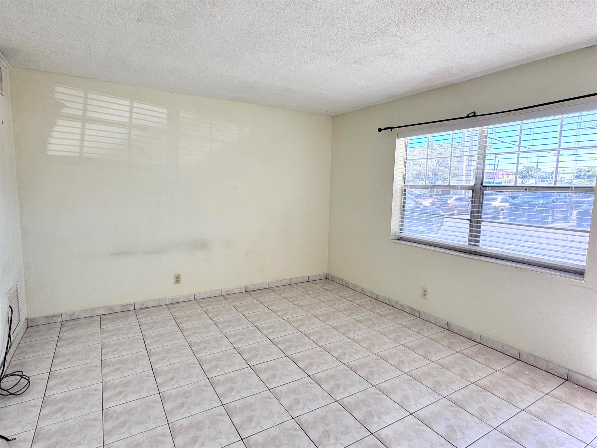 MEADOW PARK 2 - Commercial Sale