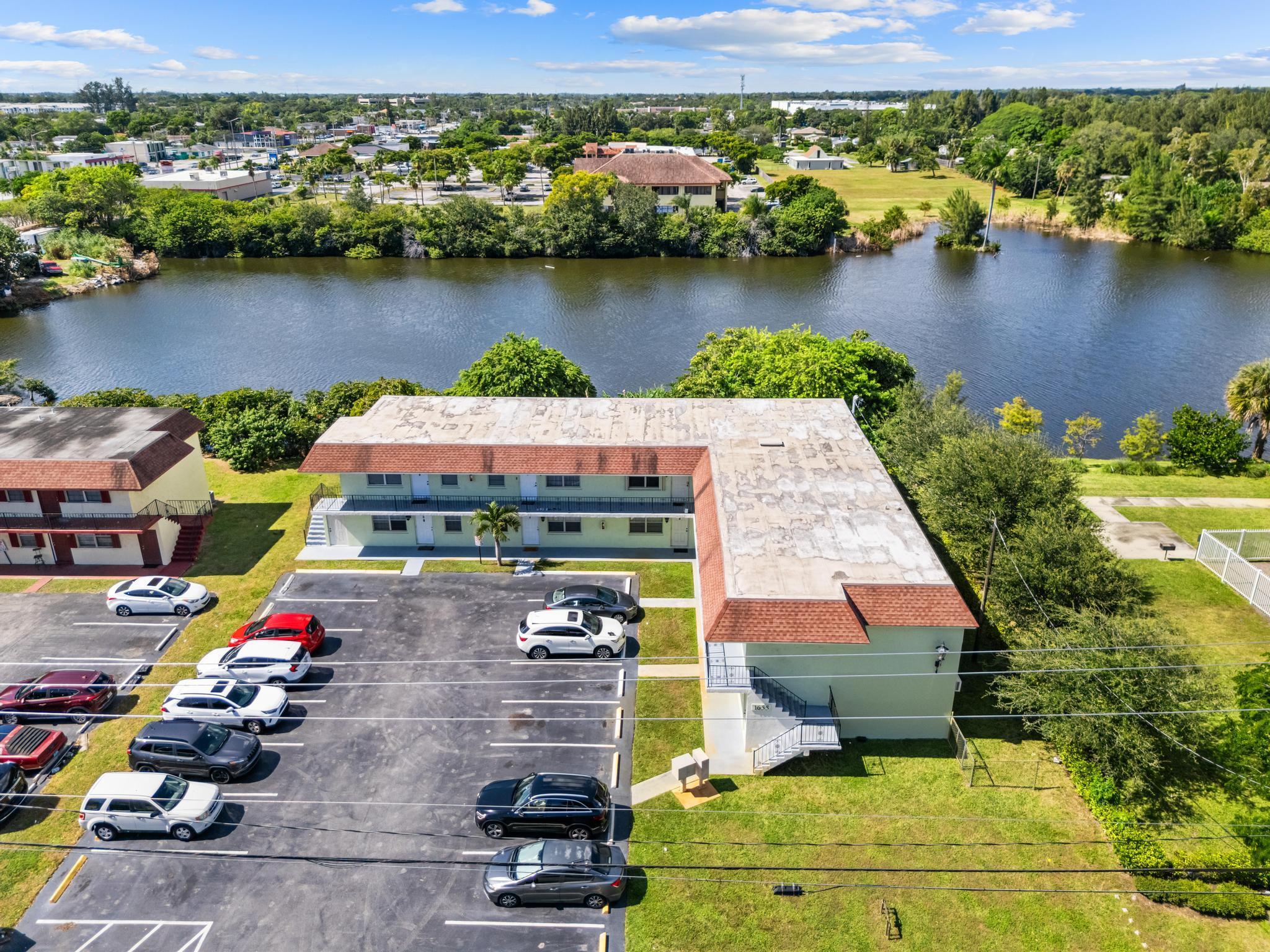 1655 S Florida Mango Road