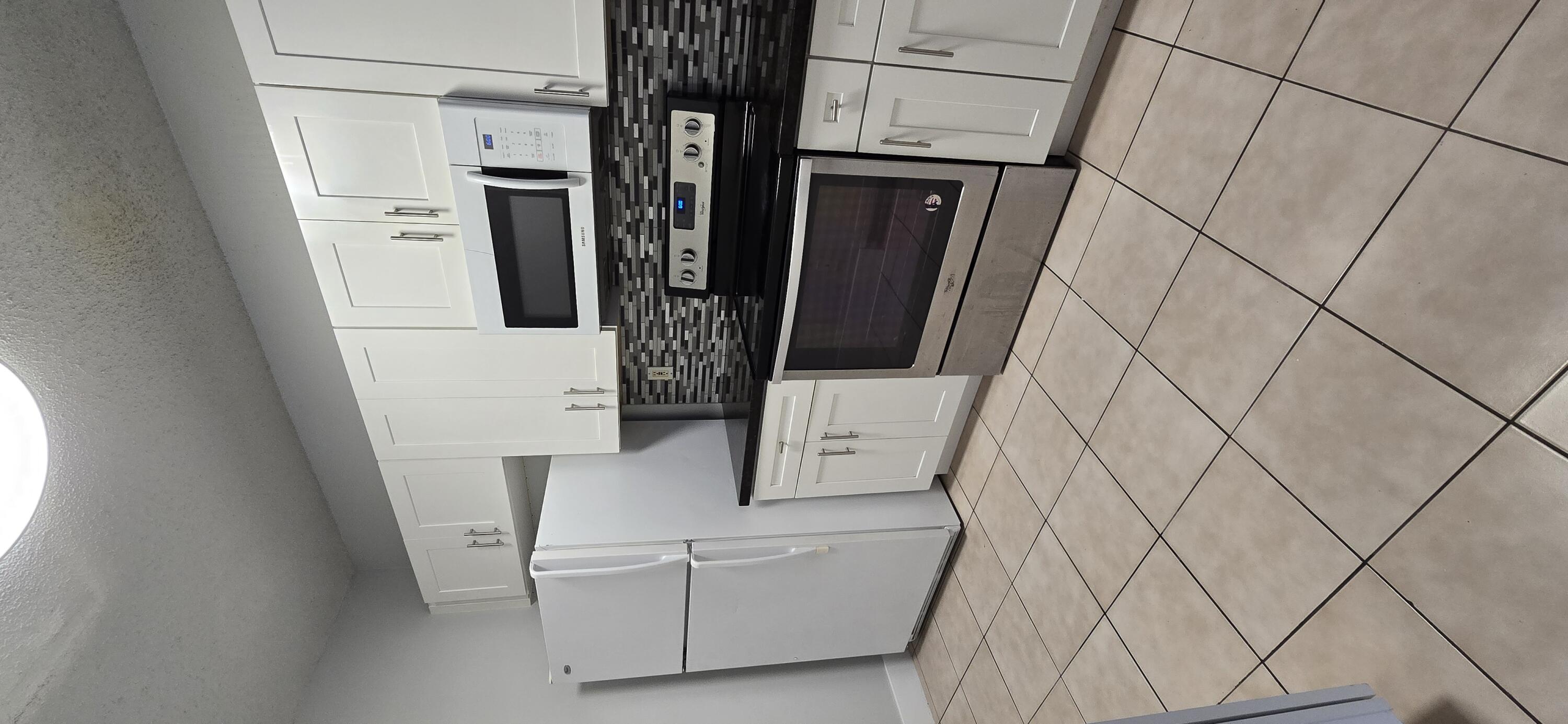 BANYAN TRAILS - Residential