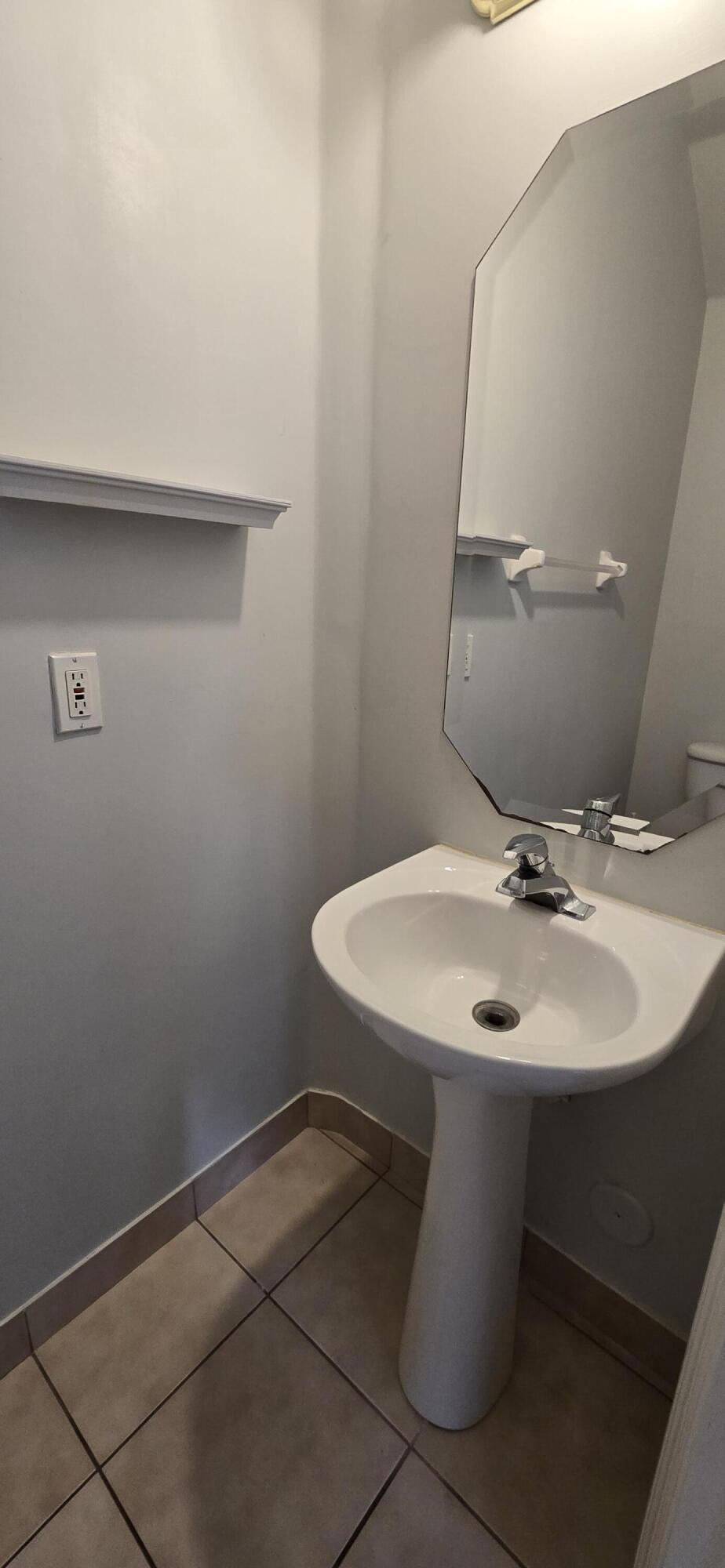 BANYAN TRAILS - Residential