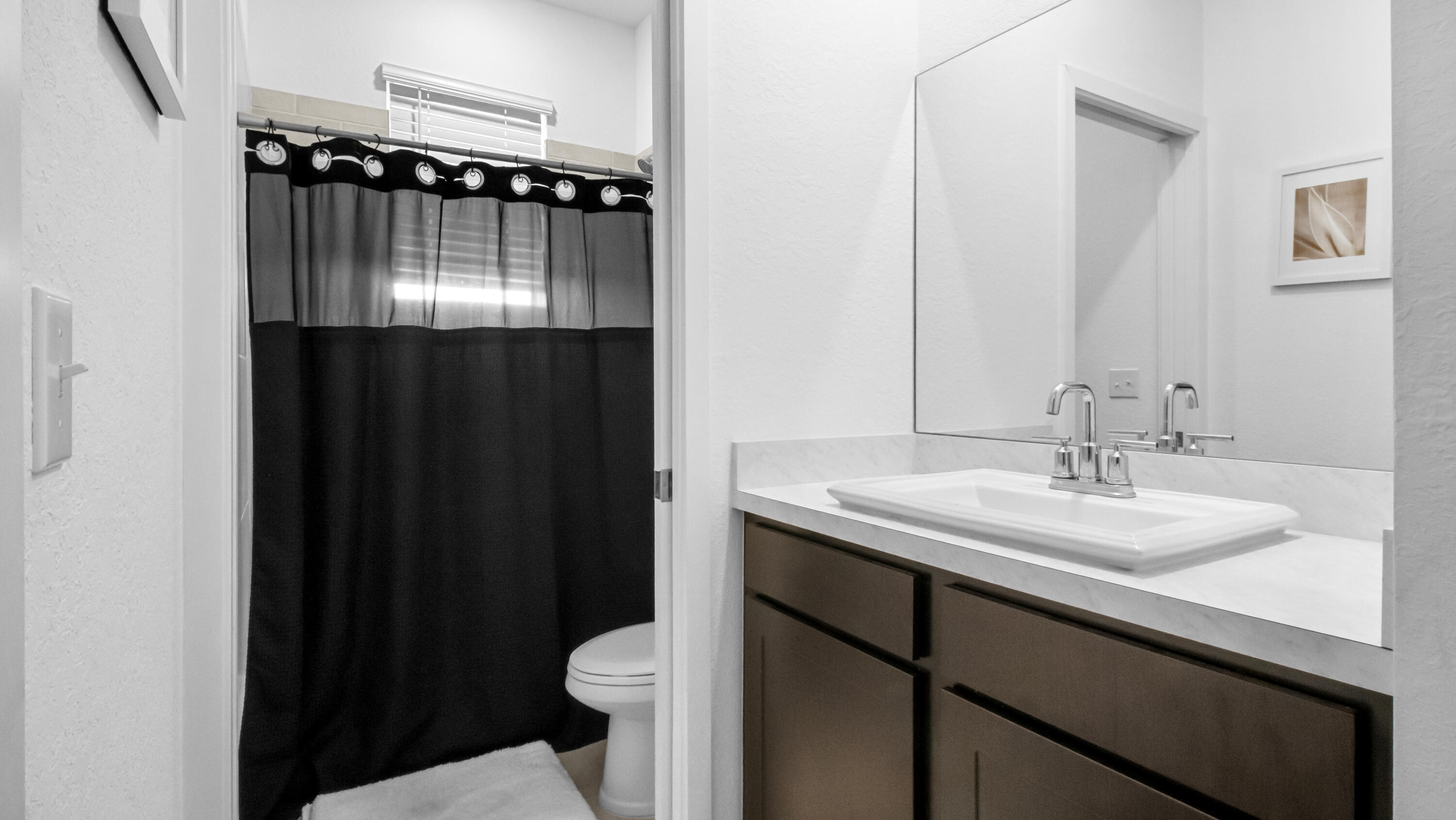 RIVIERA COVE - Residential