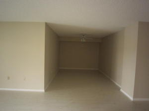 HUNTINGTON POINTE - Residential