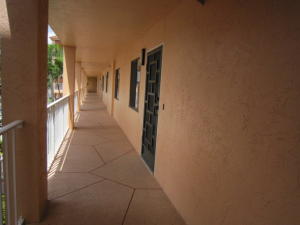 HUNTINGTON POINTE - Residential