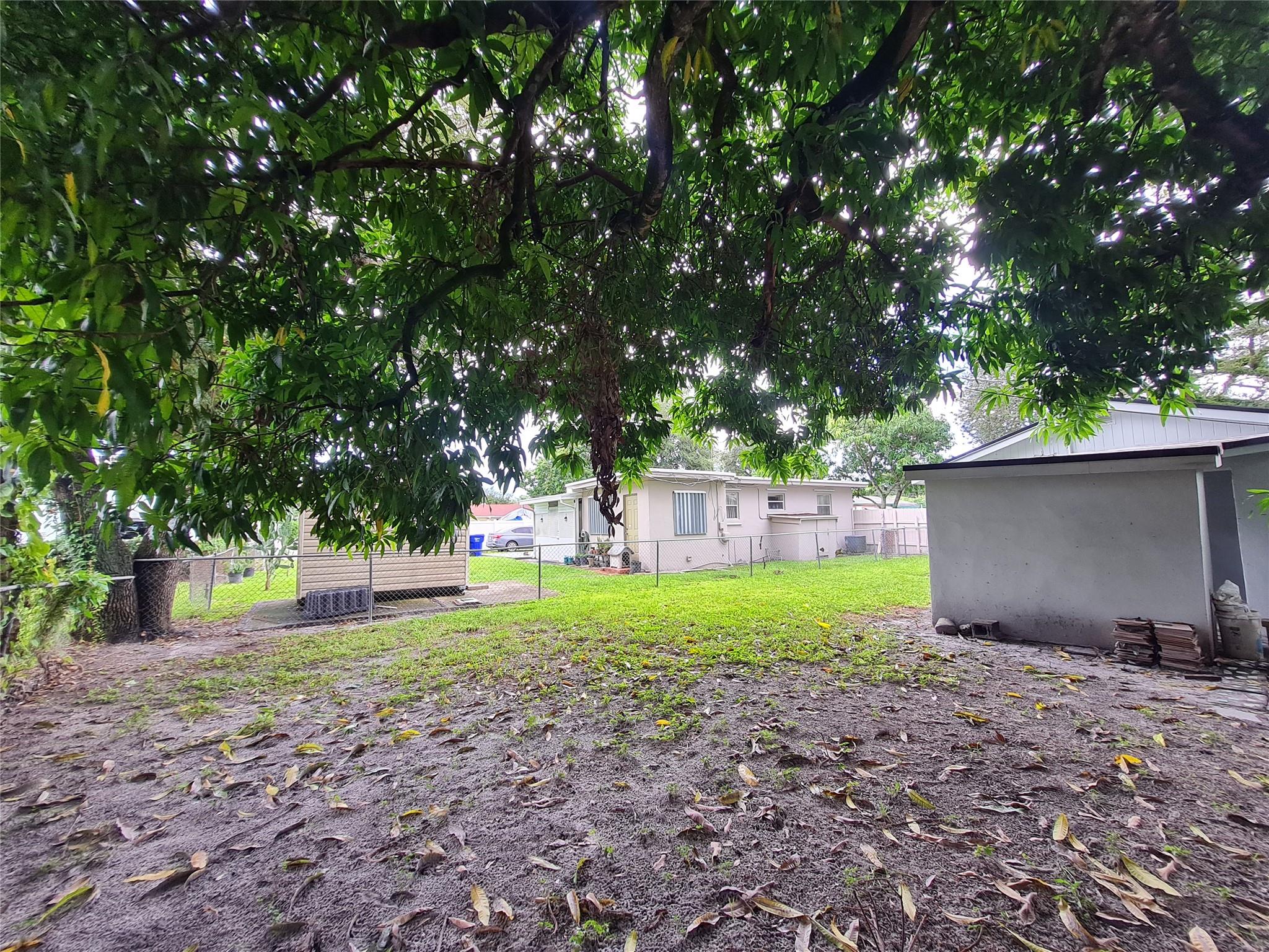 hollywood beach heights - Residential