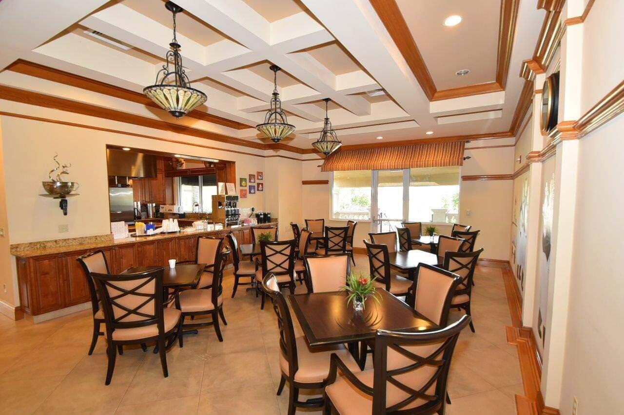 VALENCIA LAKES 1 - Residential Lease