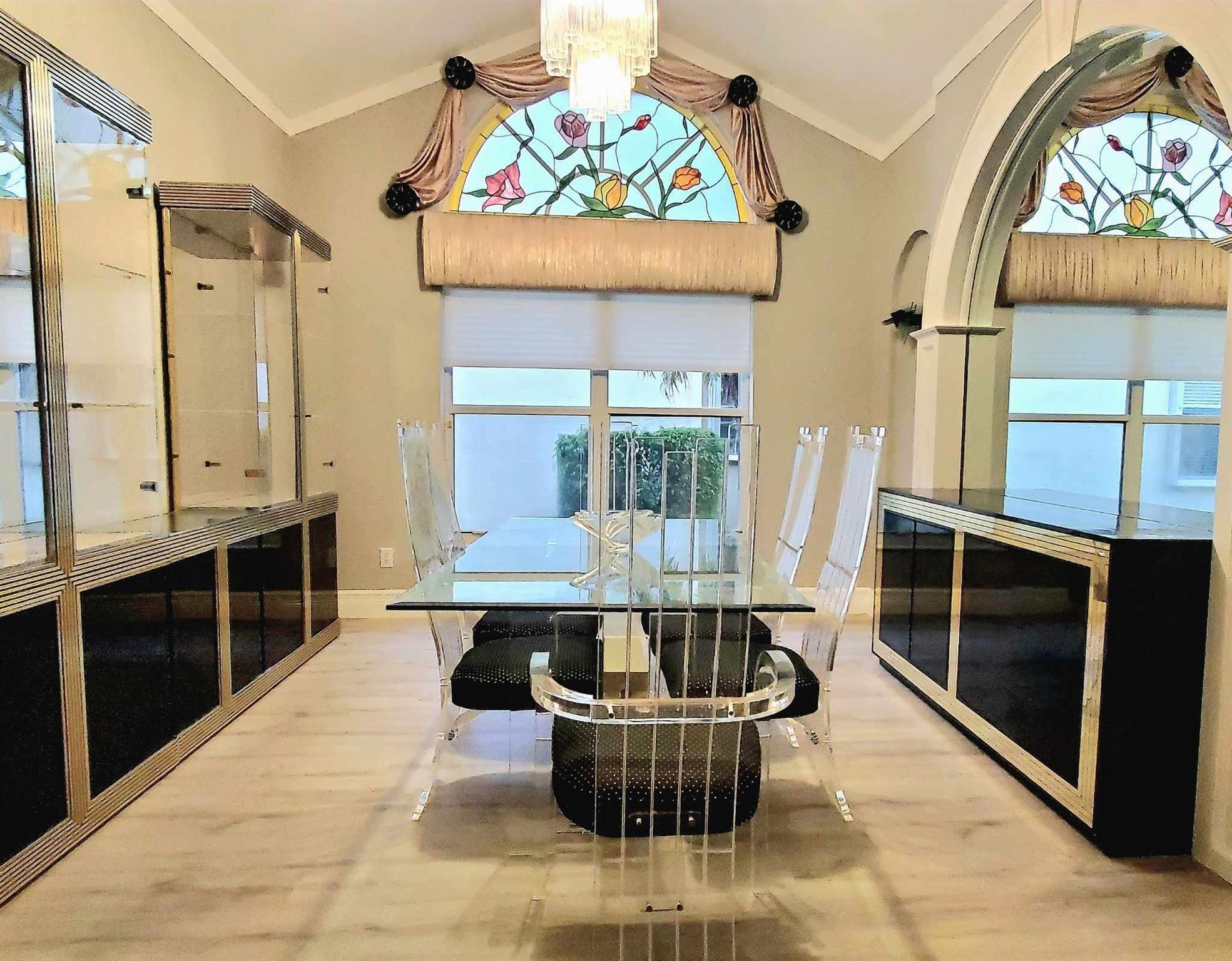 VALENCIA LAKES 1 - Residential Lease