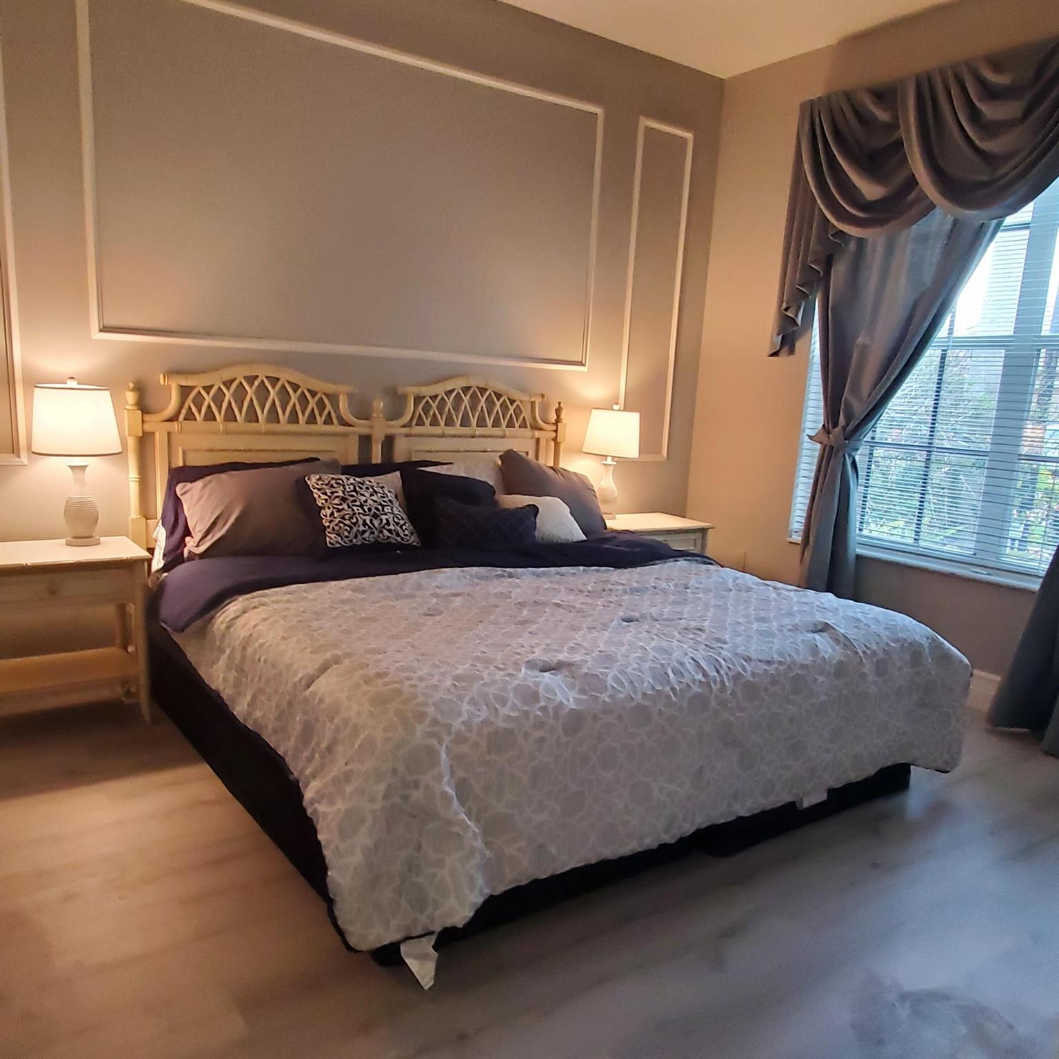 VALENCIA LAKES 1 - Residential Lease