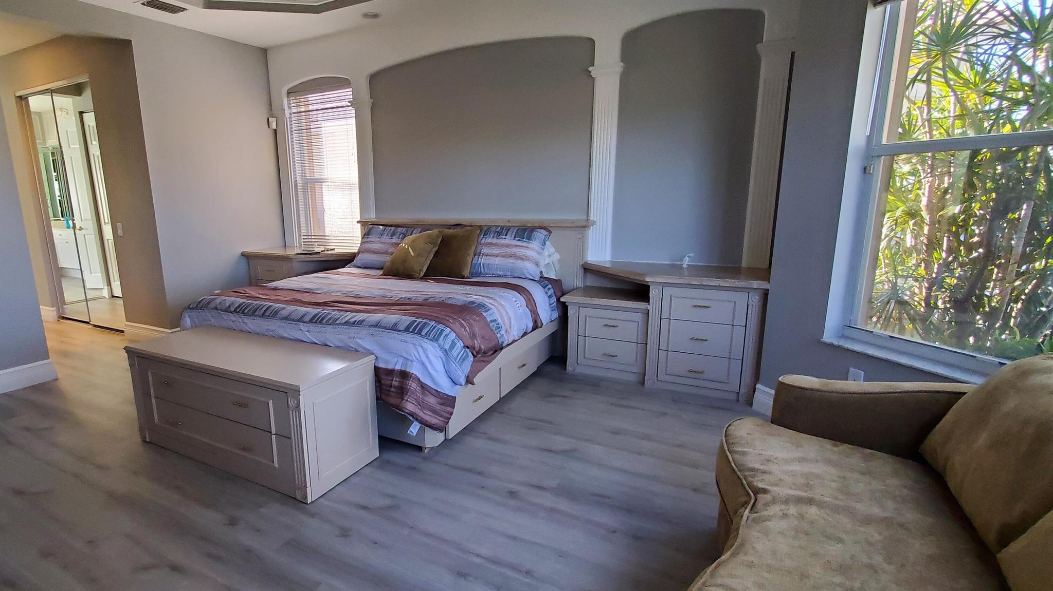 VALENCIA LAKES 1 - Residential Lease