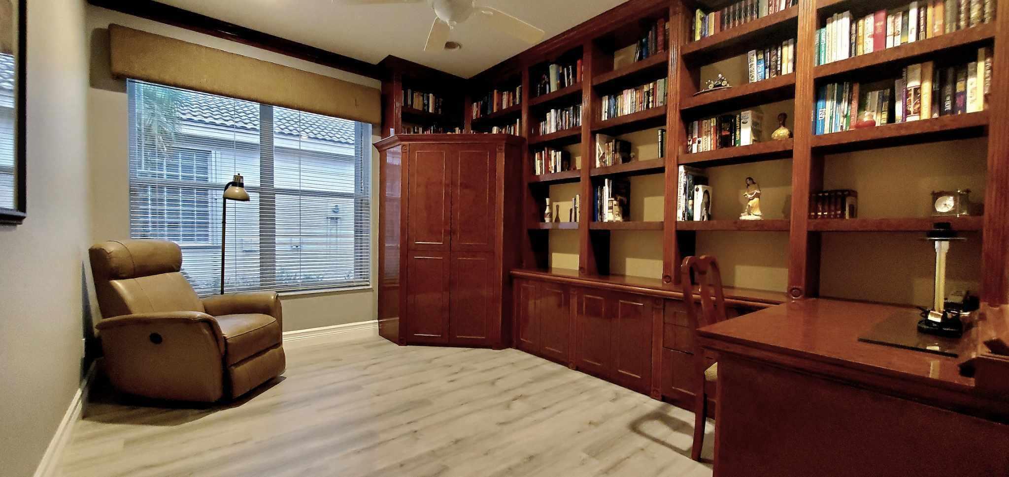 VALENCIA LAKES 1 - Residential Lease