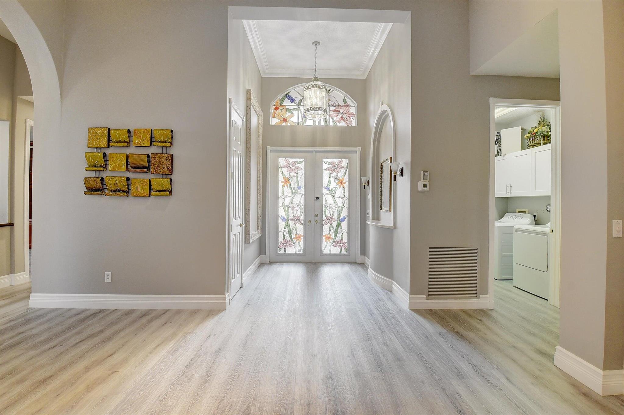 VALENCIA LAKES 1 - Residential Lease