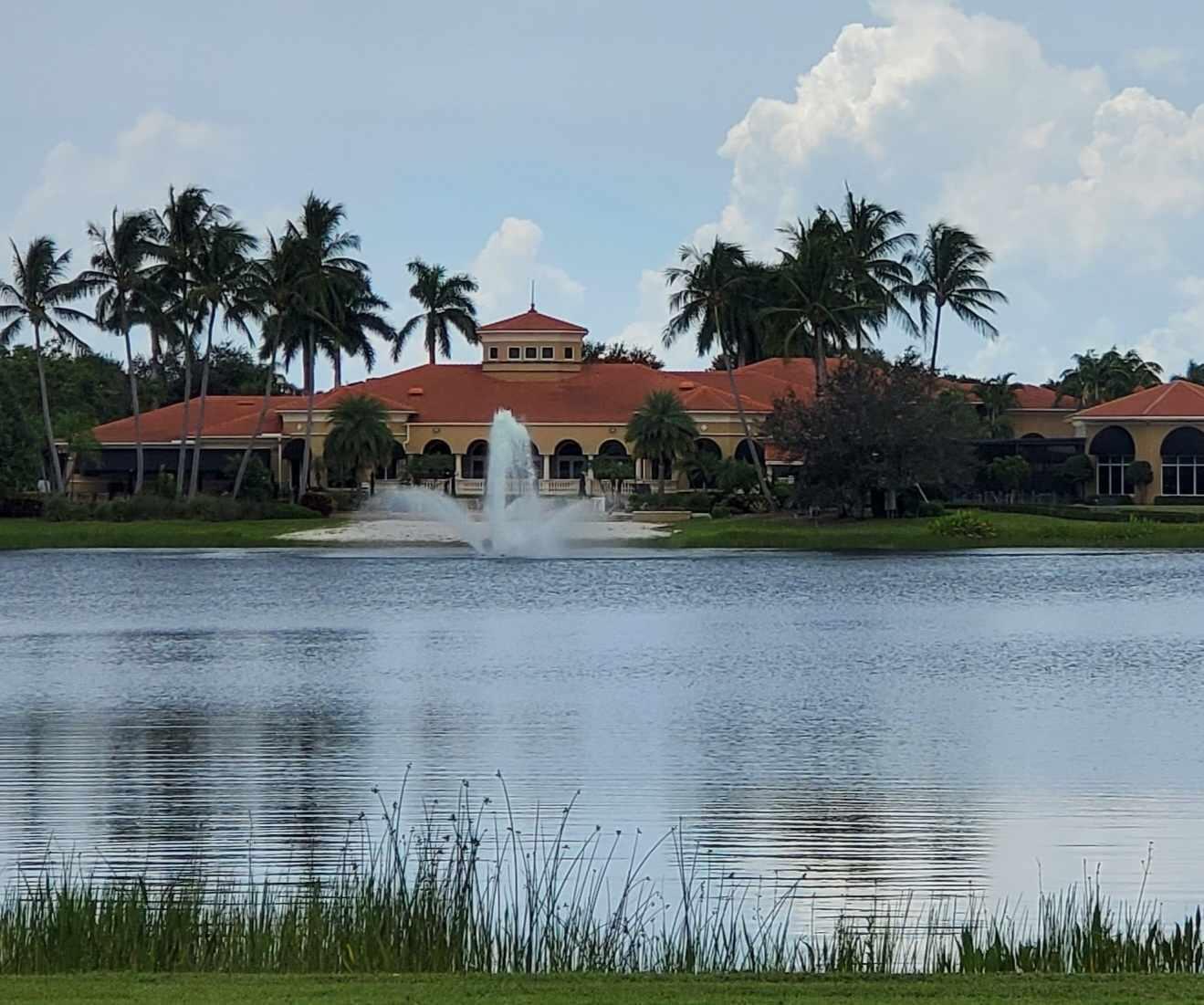 VALENCIA LAKES 1 - Residential Lease