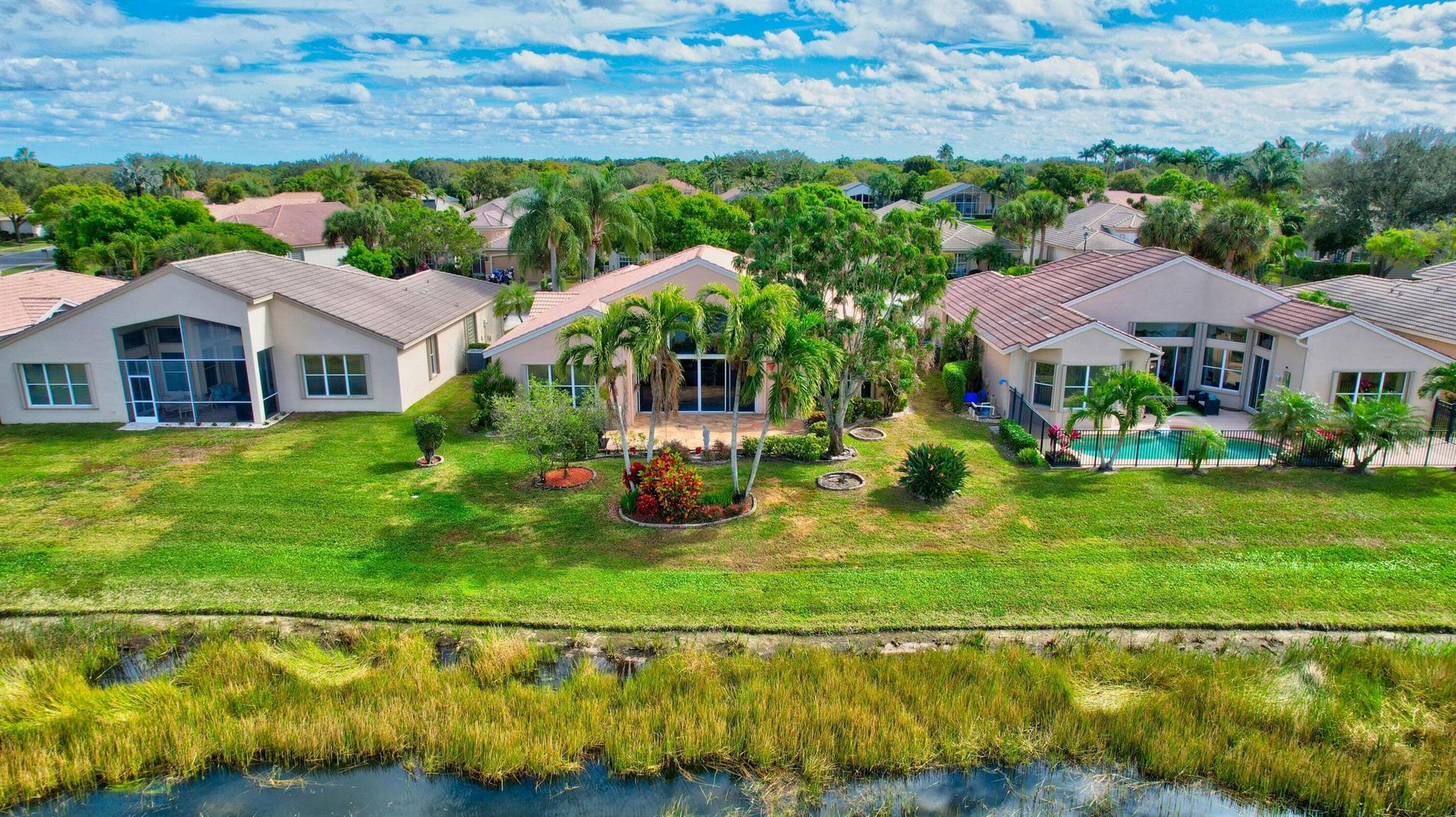 VALENCIA LAKES 1 - Residential Lease