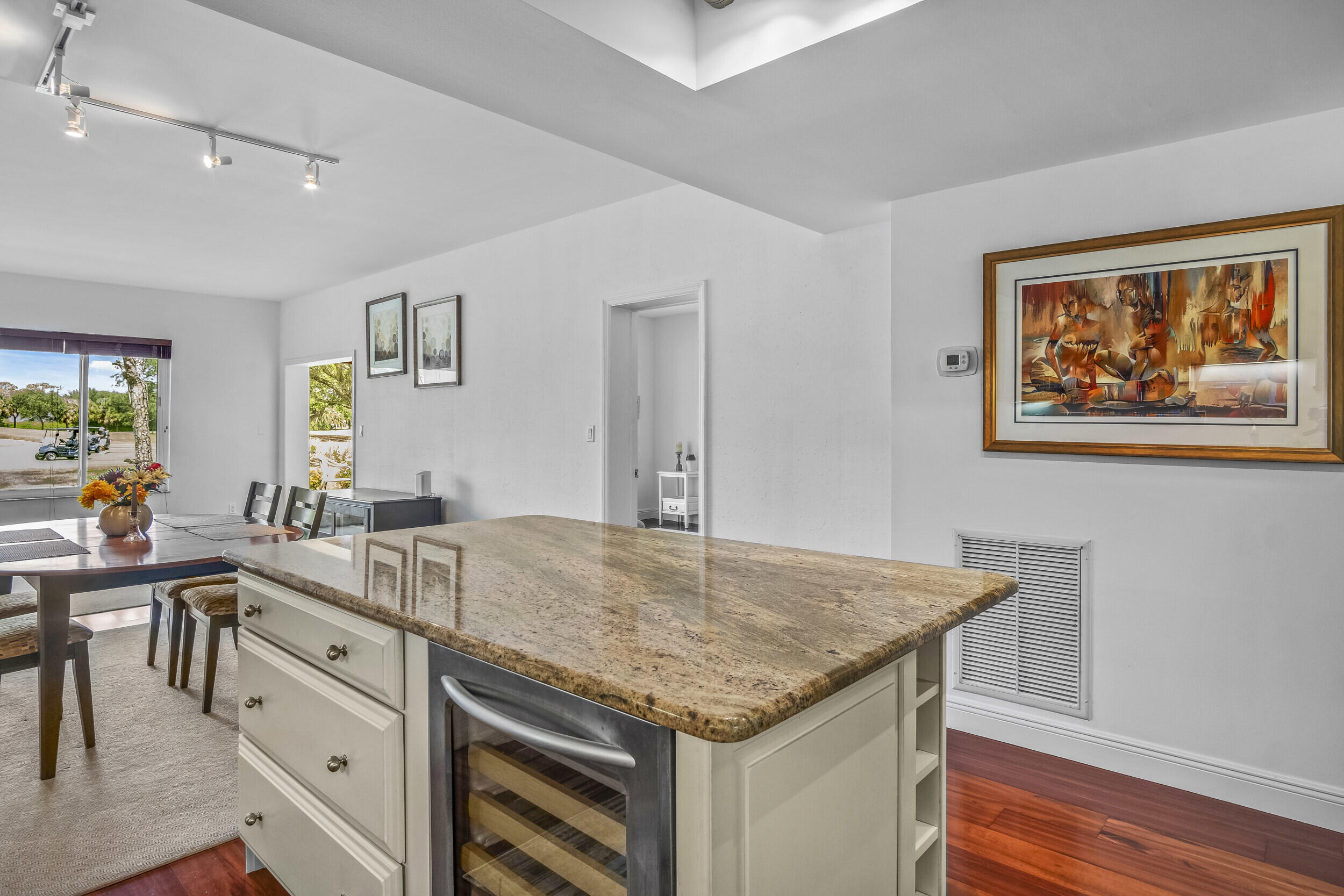 GREENSWARD VILLAGE CONDO - Residential