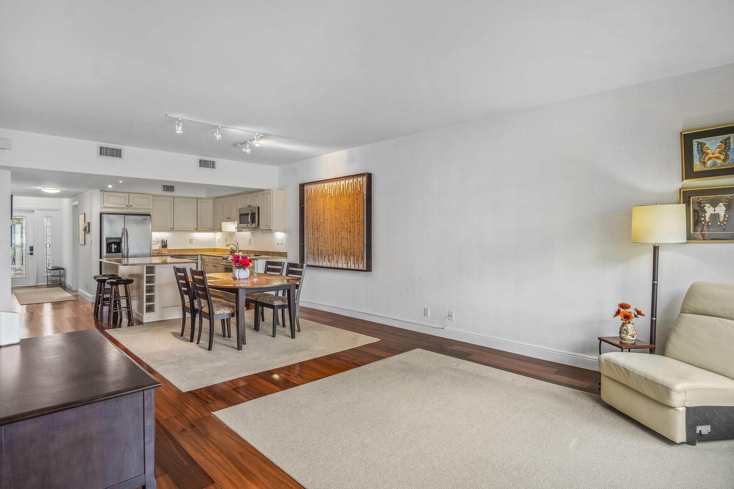 GREENSWARD VILLAGE CONDO - Residential