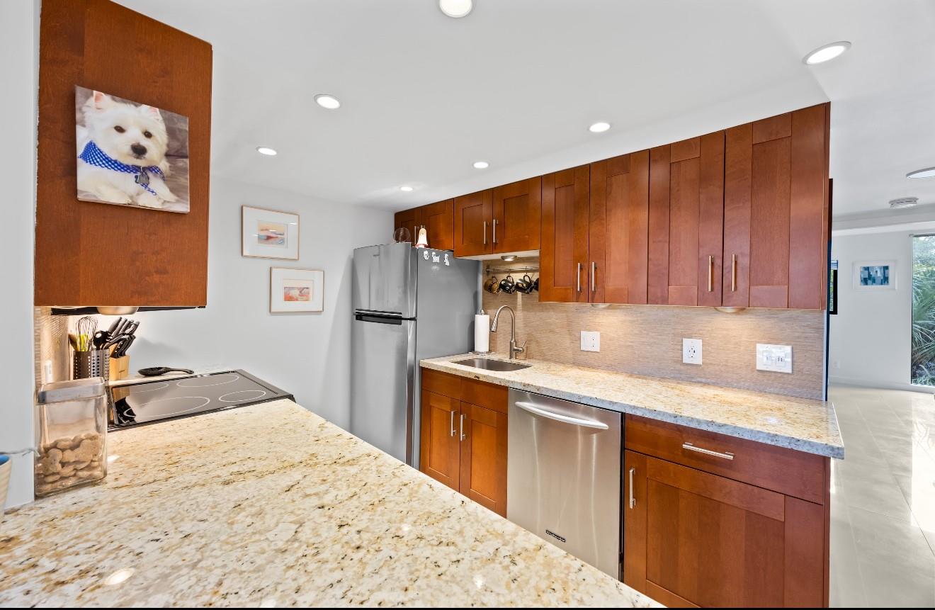 The Woods Condominiums - Residential