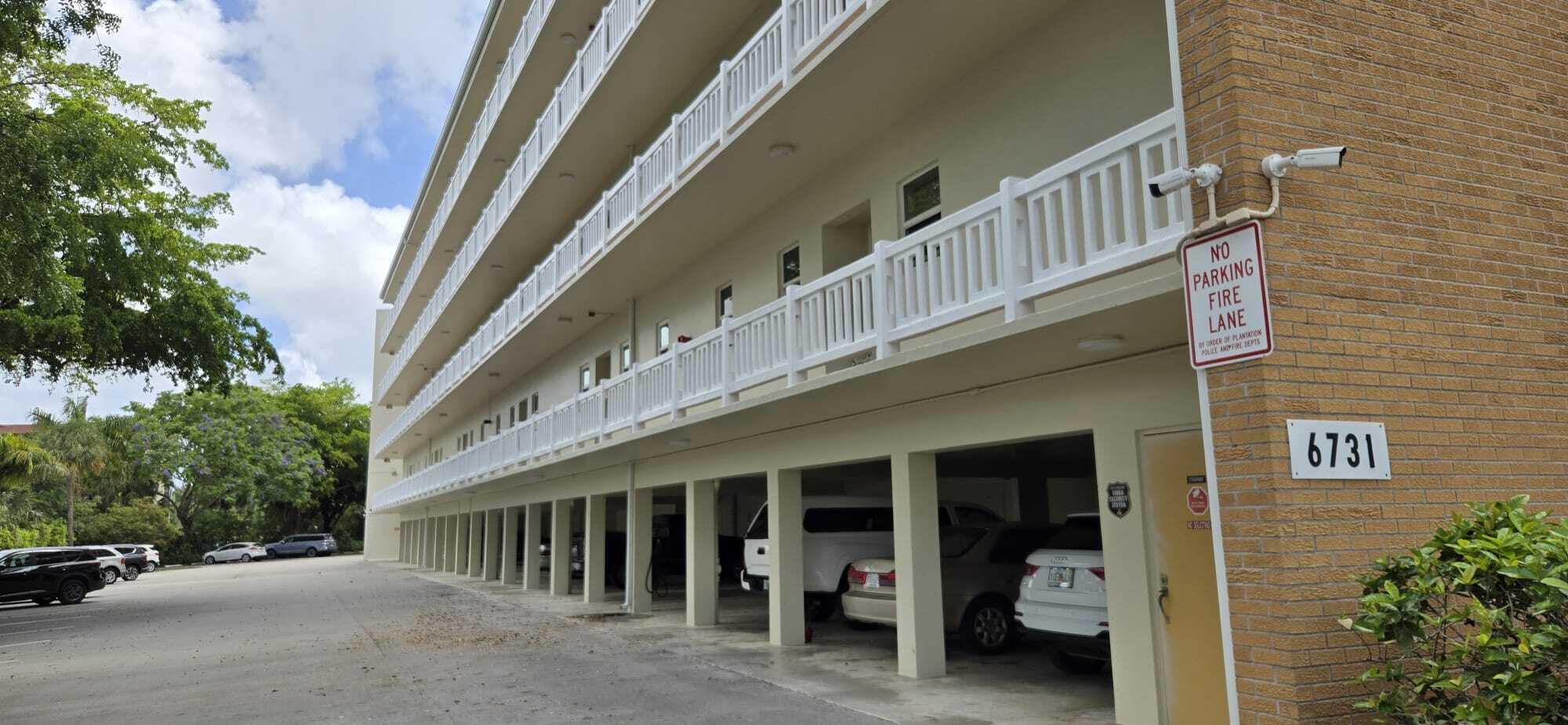 PLANTATION TERRACE CONDO - Residential