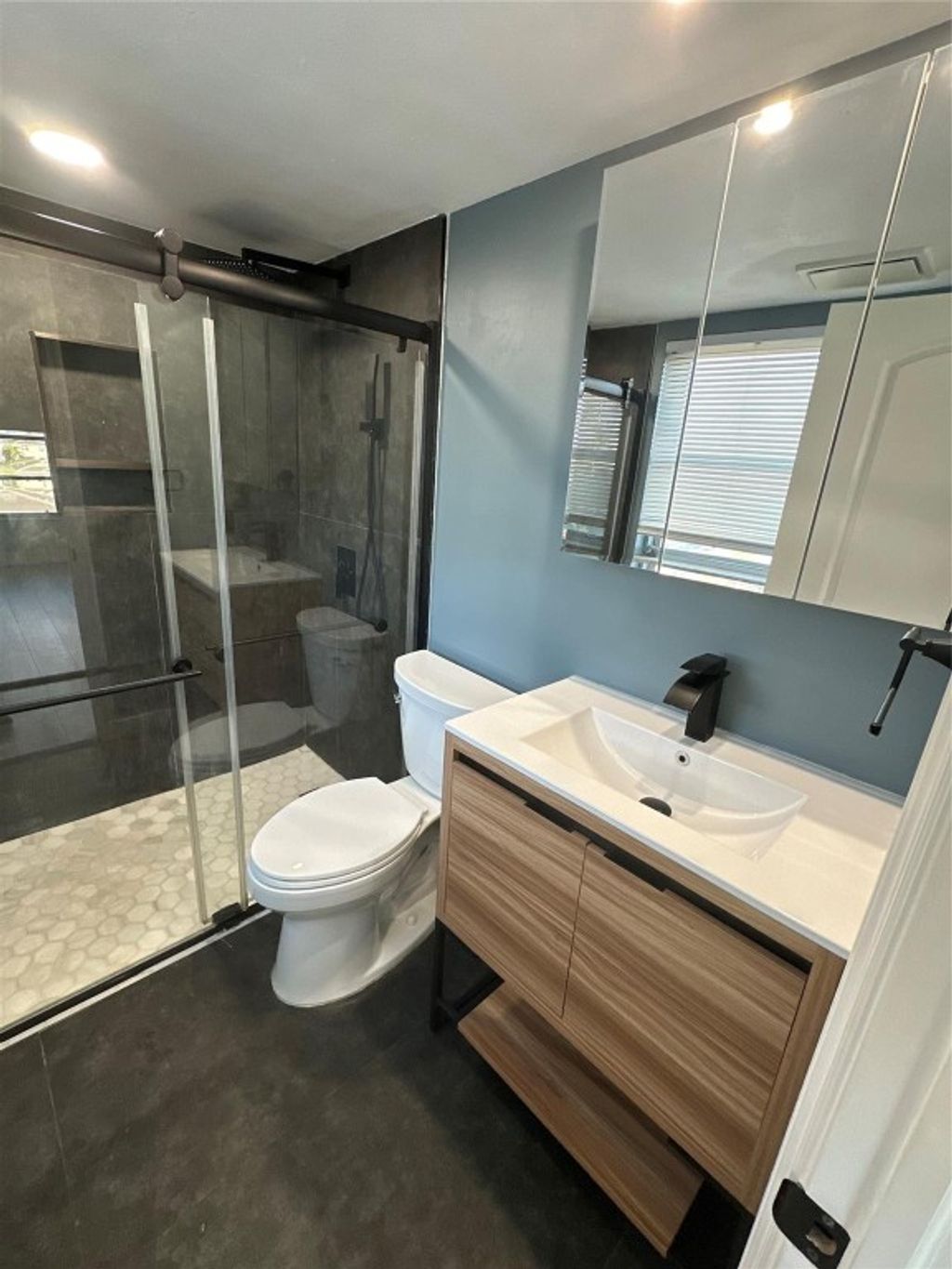 Photo of 1101 Crystal Lake Drive #609, Deerfield Beach, FL 33064 (MLS # F10542051)