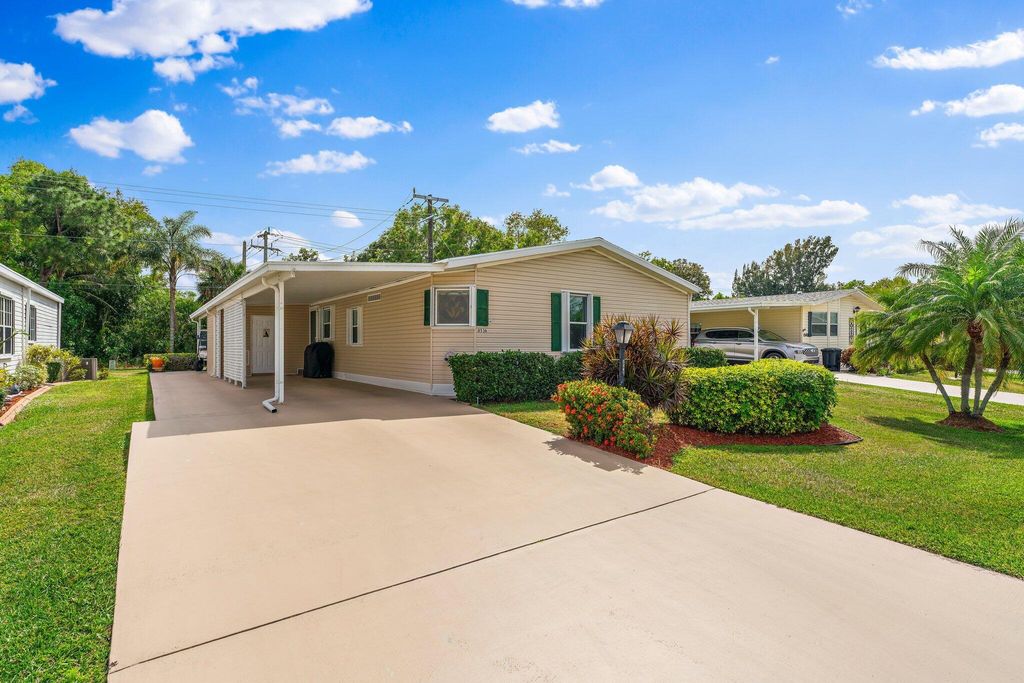 Photo of 8536 Gallberry Circle, Port Saint Lucie, FL 34952 (MLS # R10974450)