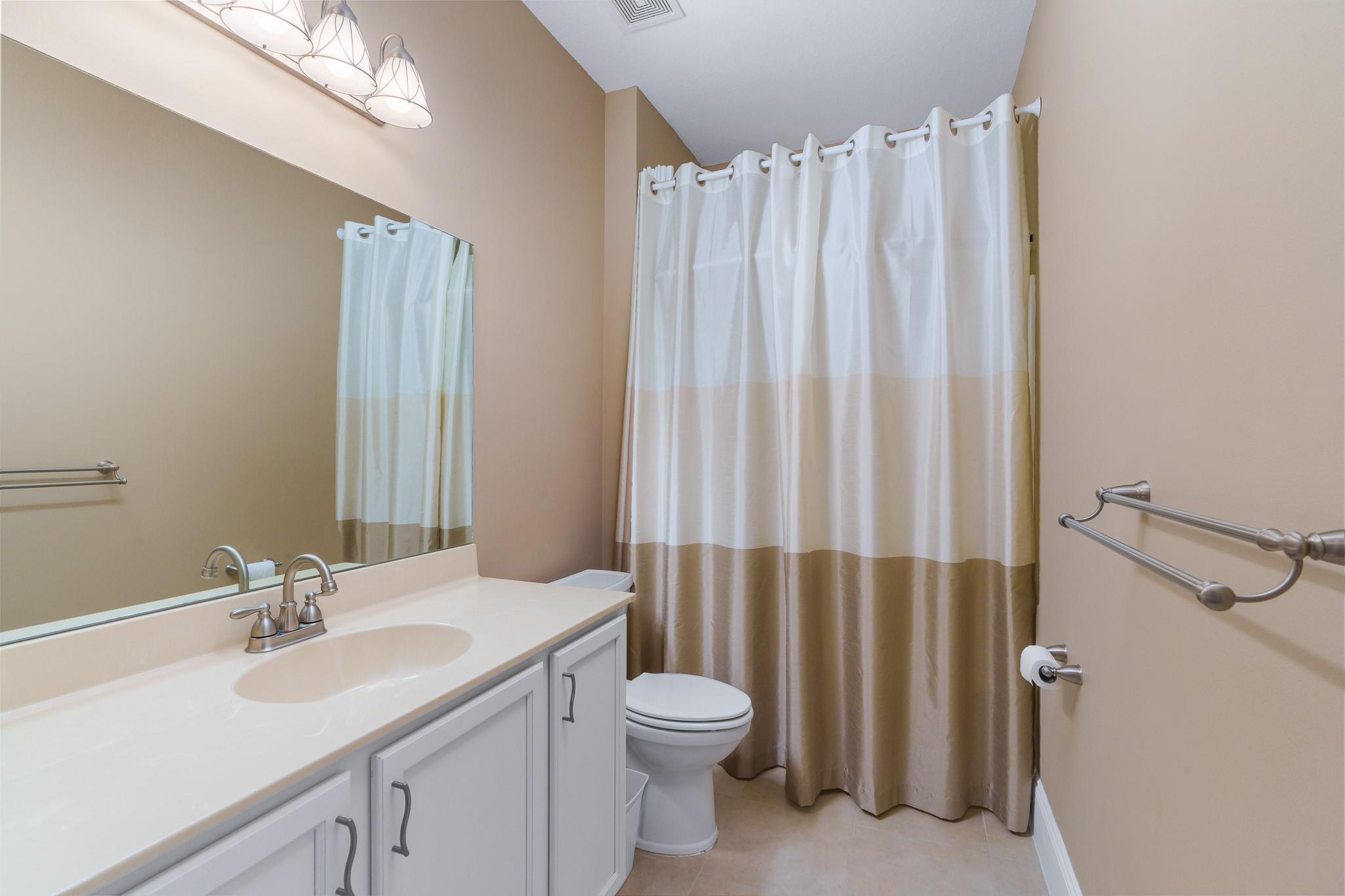 ORCHID GROVE - Residential