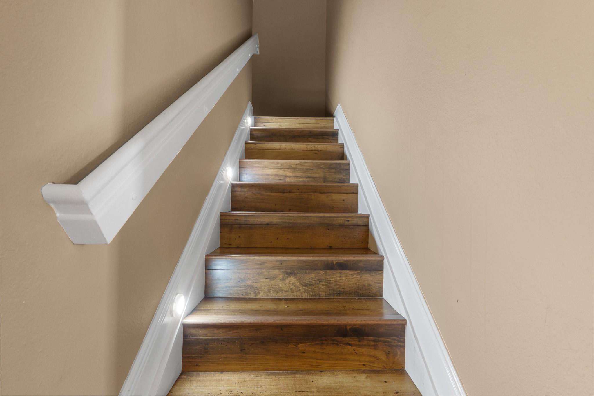 ORCHID GROVE - Residential