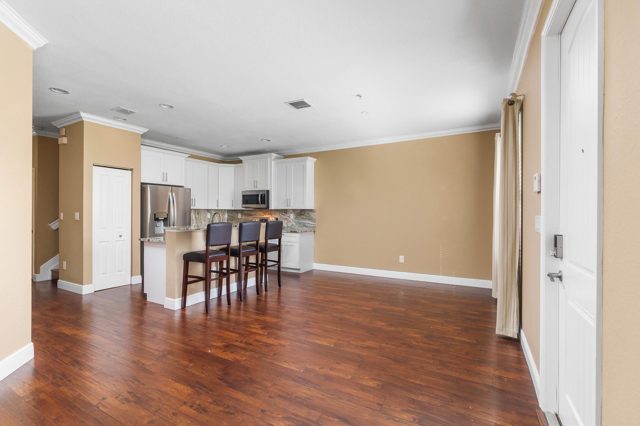 ORCHID GROVE - Residential