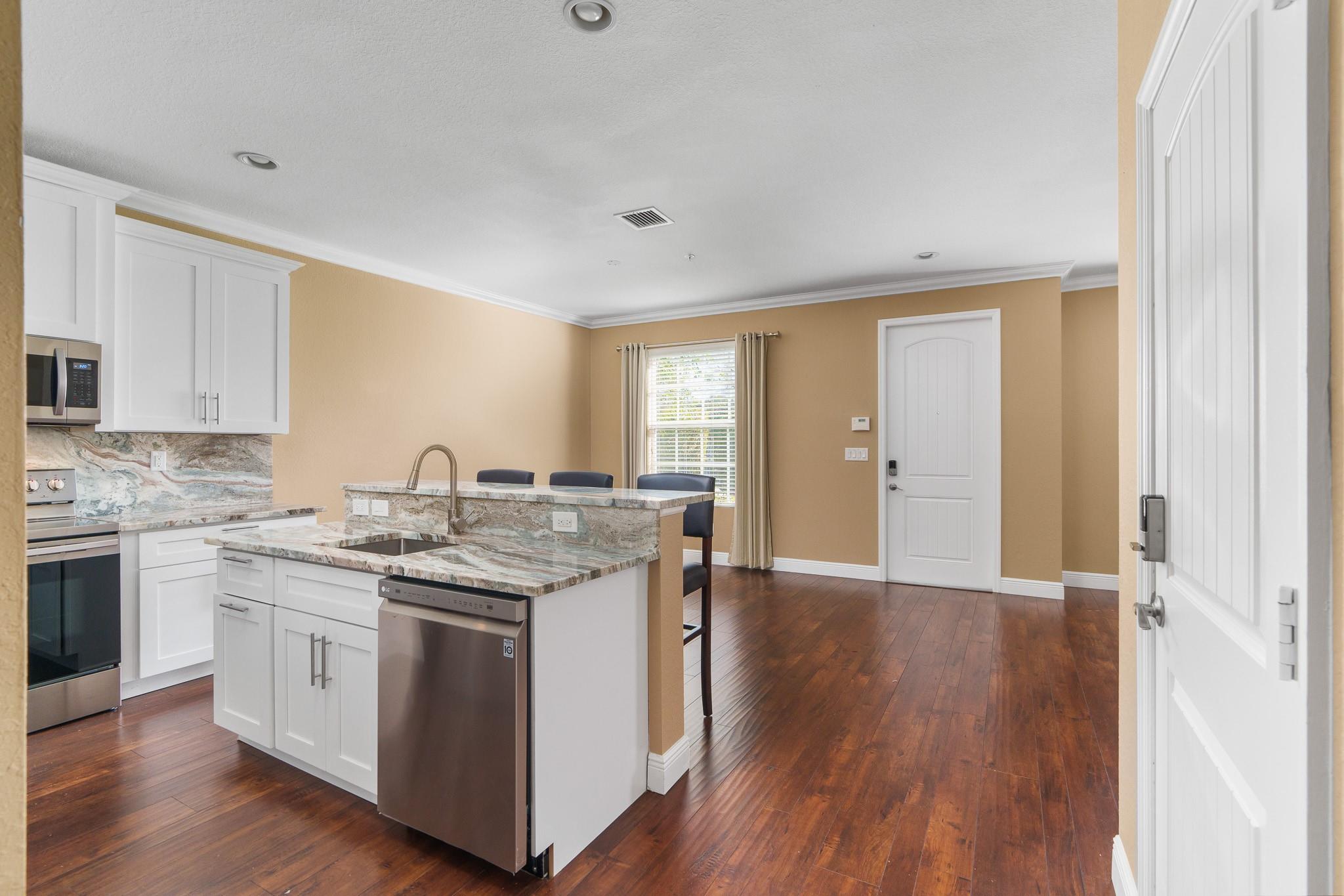 ORCHID GROVE - Residential