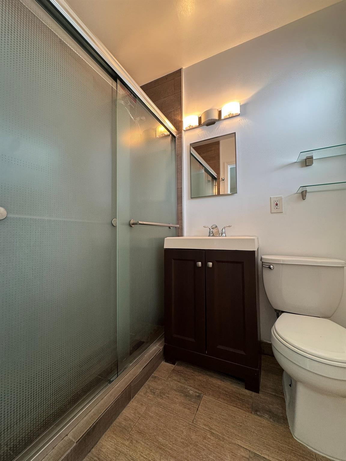Ocean Beach Add 03 - Residential Lease
