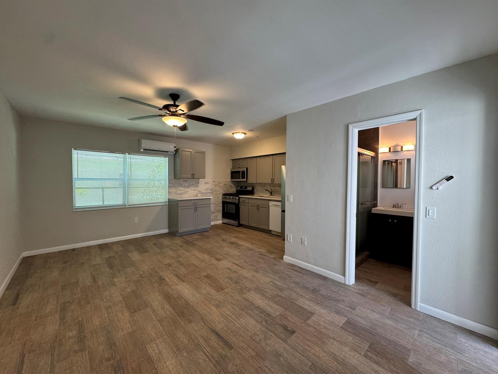 Ocean Beach Add 03 - Residential Lease