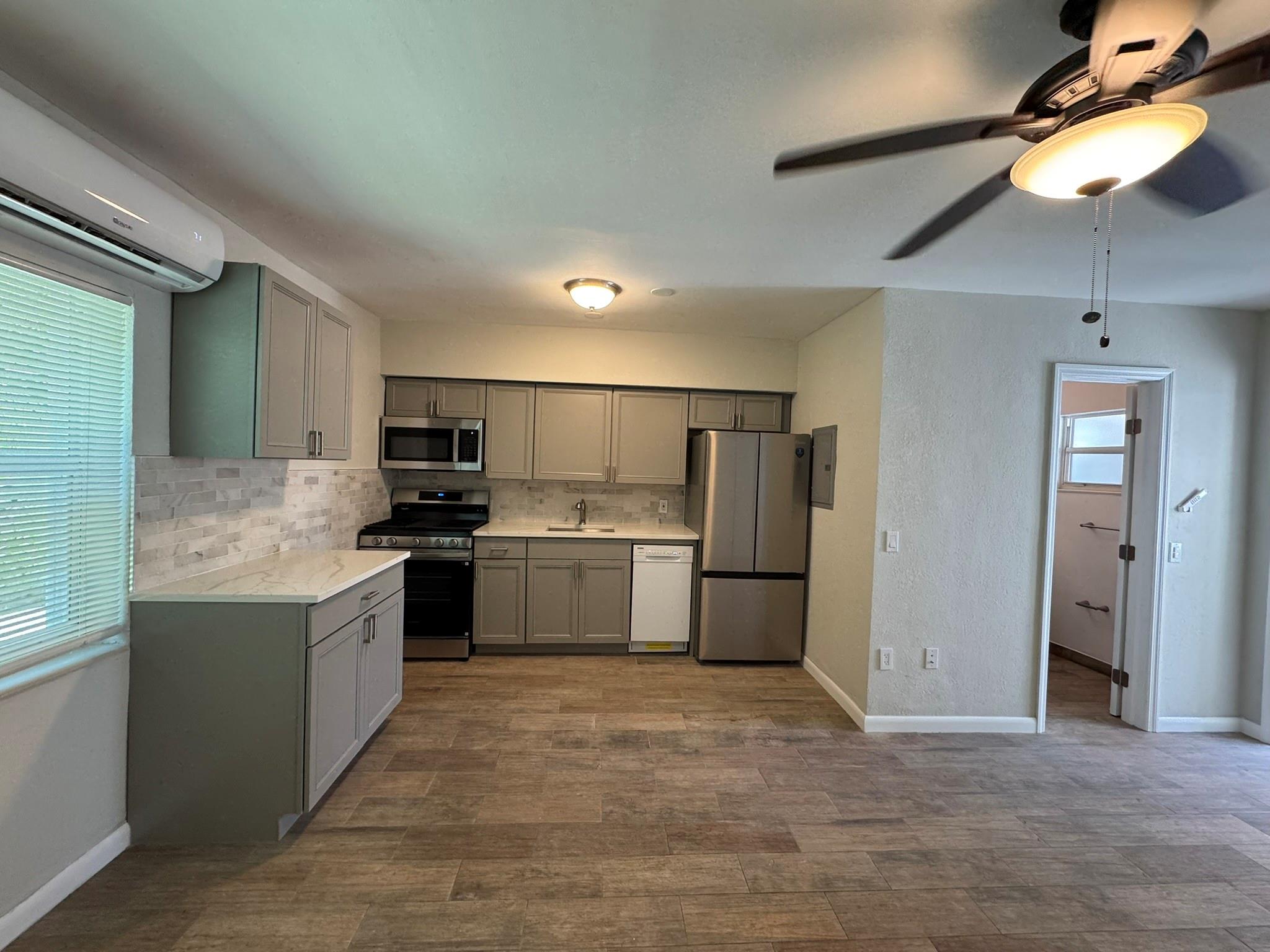 Ocean Beach Add 03 - Residential Lease