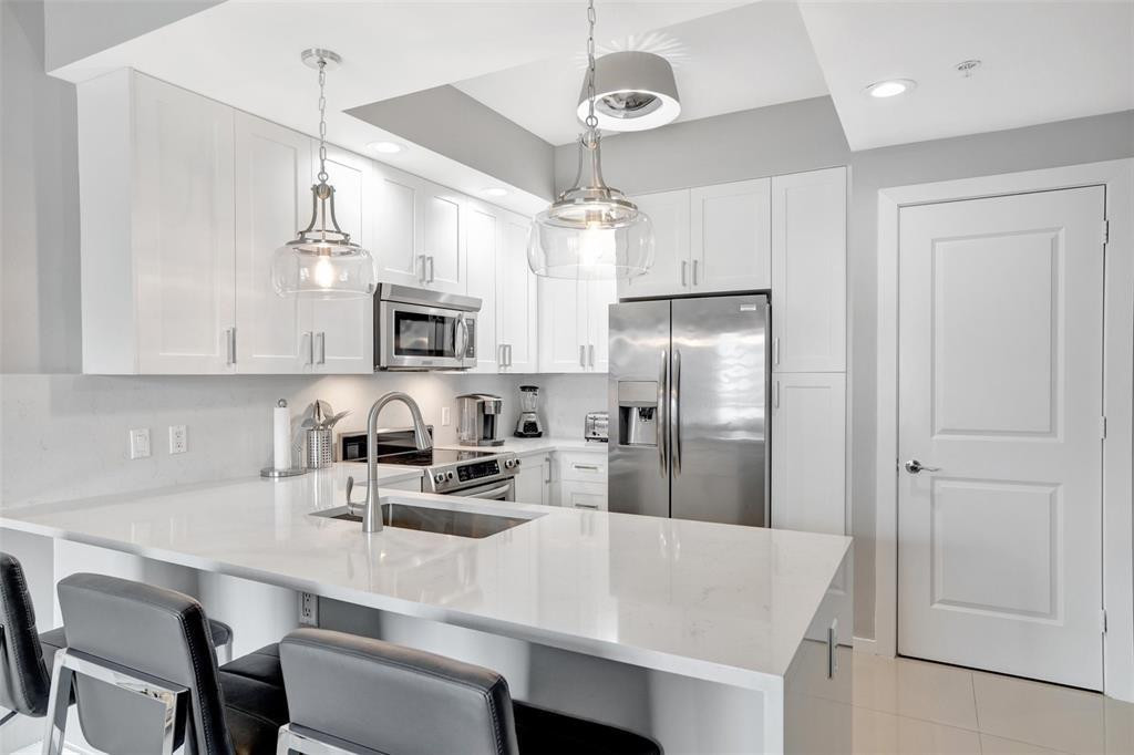 Strada 315 Condo - Residential Lease