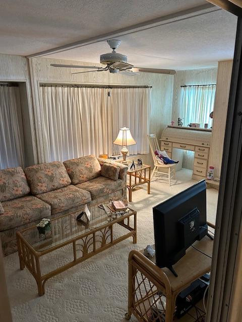 Spanish Lakes Riverfront - Residential