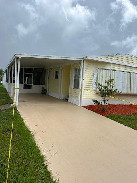 Spanish Lakes Riverfront - Residential