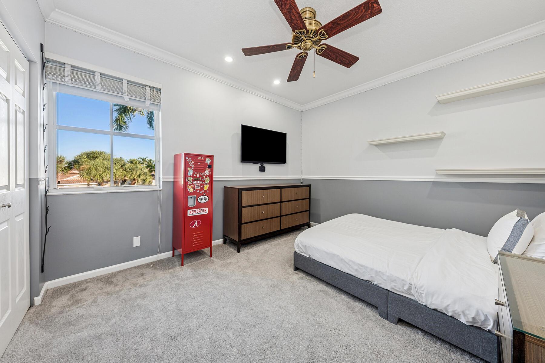 JOURNEYS END 1 - Residential