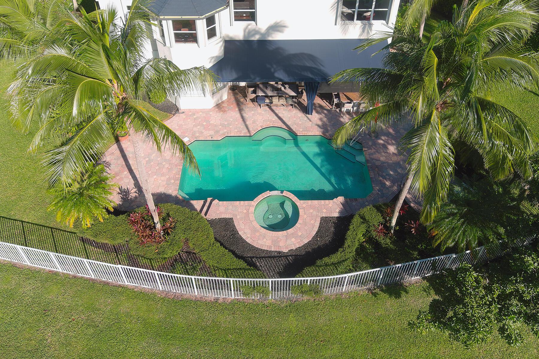 JOURNEYS END 1 - Residential