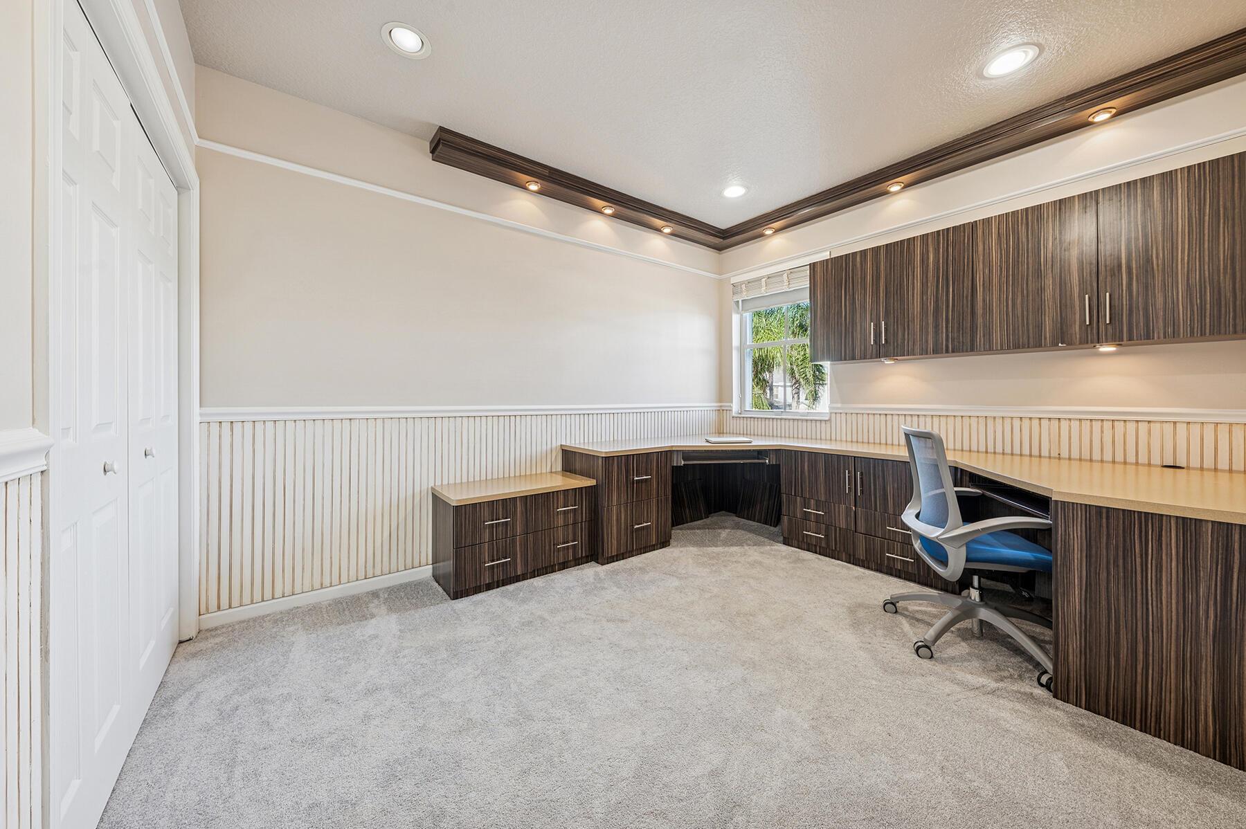 JOURNEYS END 1 - Residential