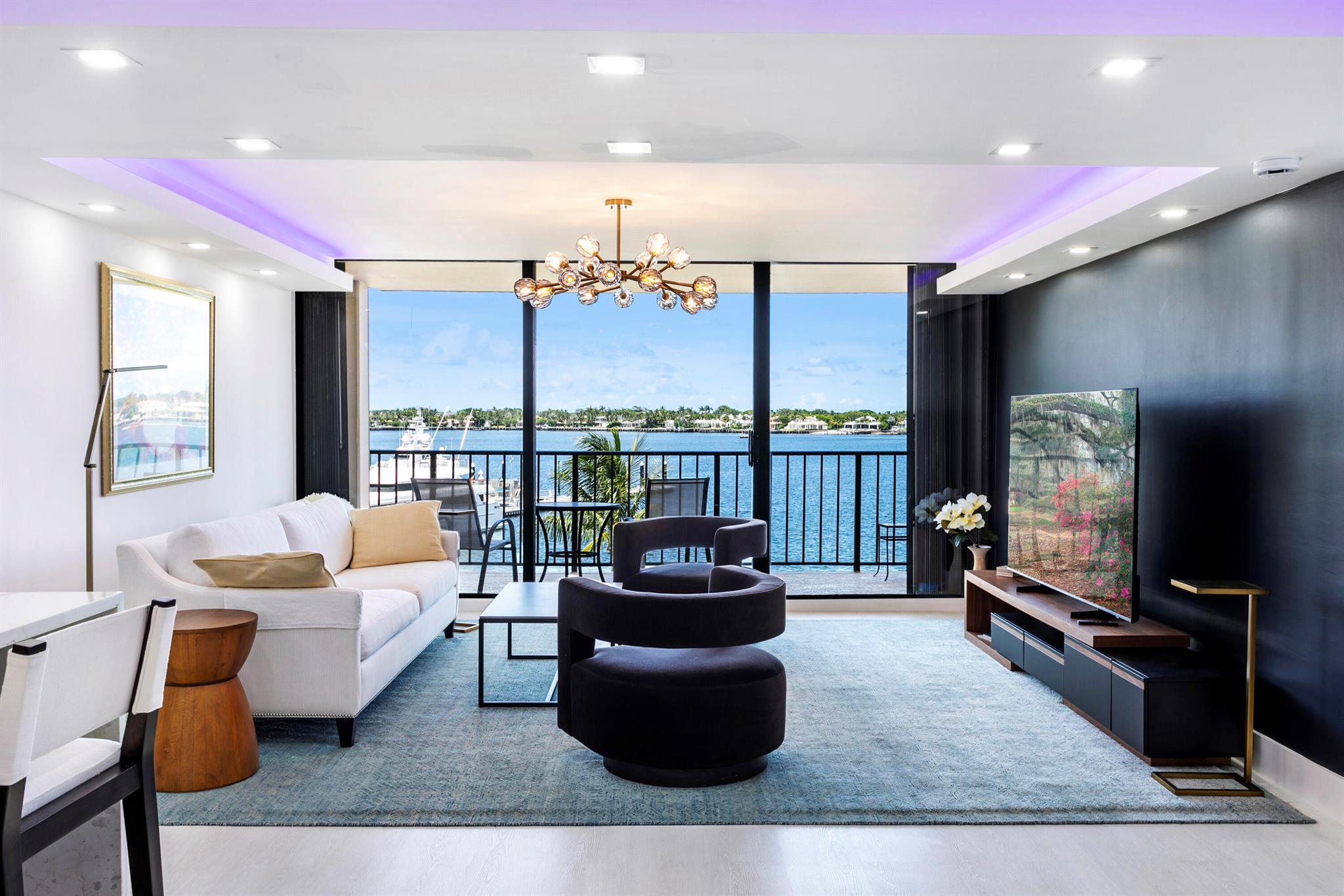 134 Lakeshore Drive 416, North Palm Beach, FL, 33408/$749,000 4 134 Lakeshore Drive 416