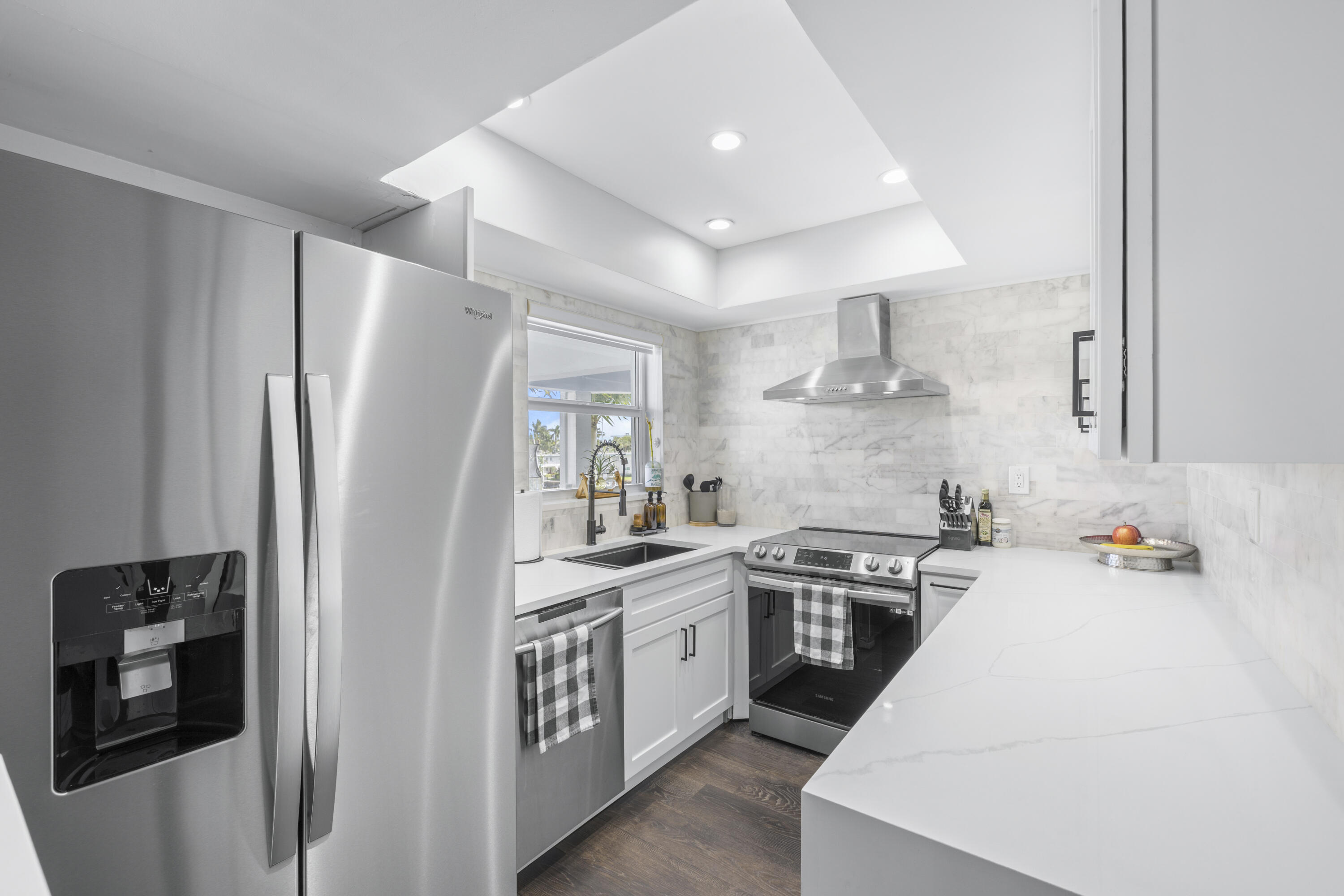 BURTON POINT CONDO - Residential