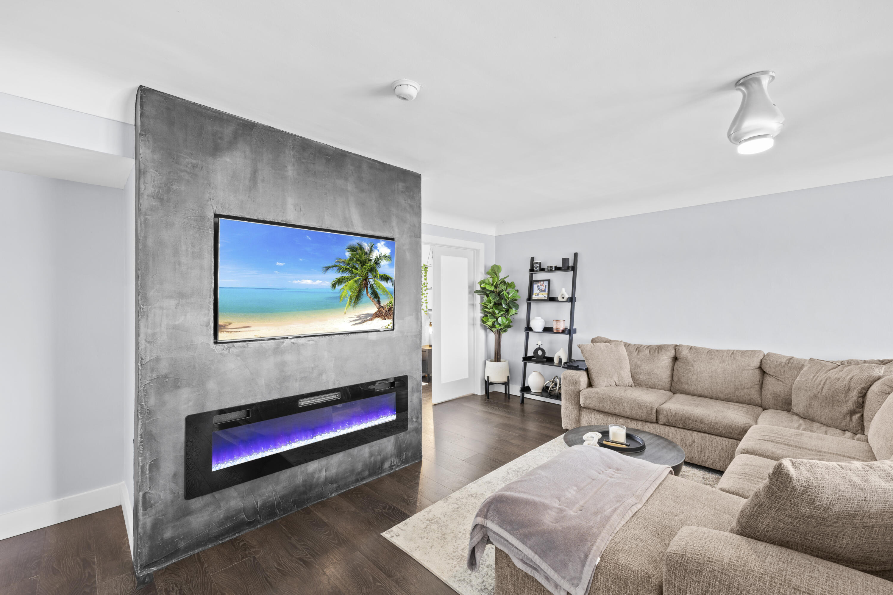 BURTON POINT CONDO - Residential