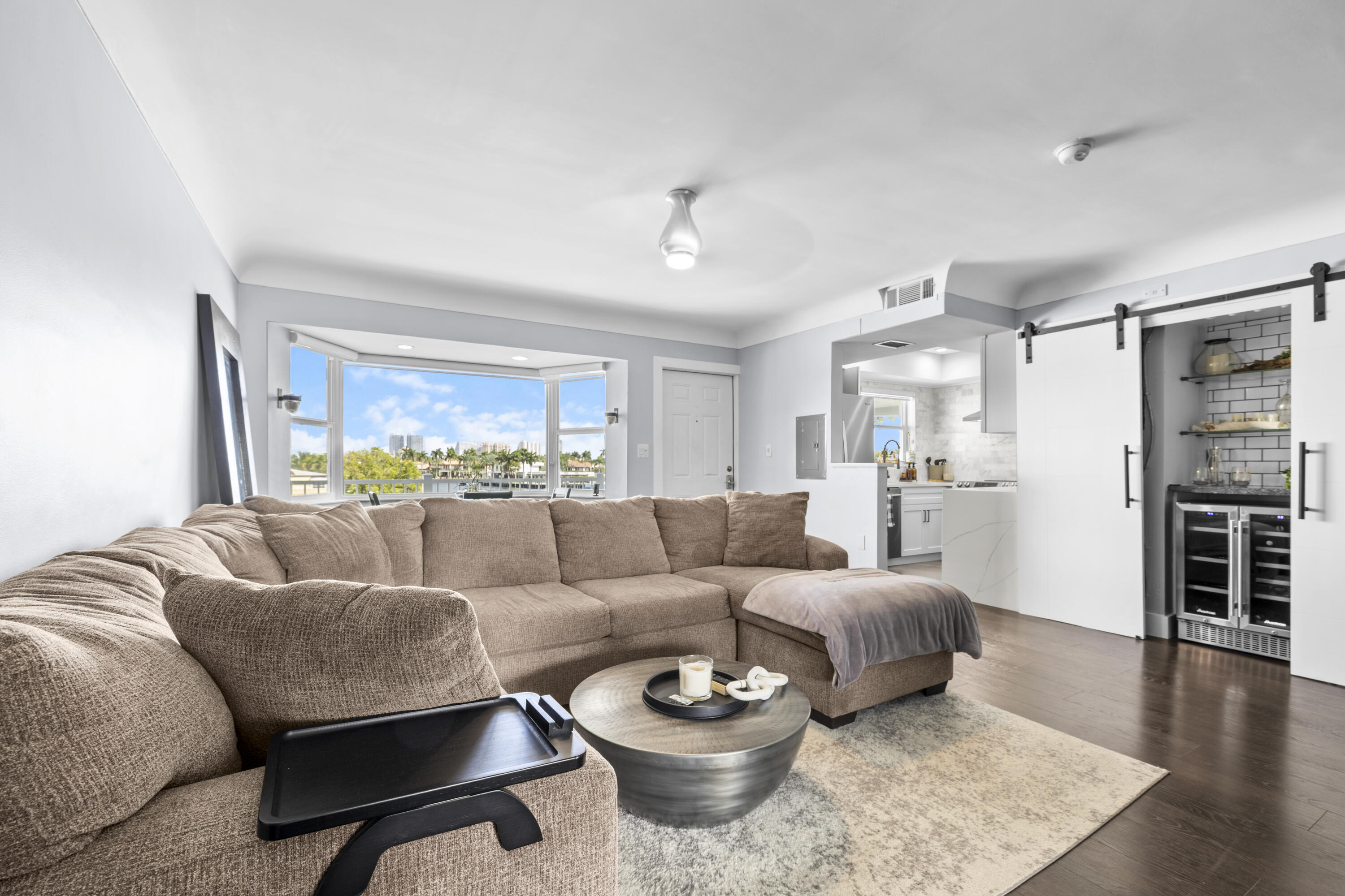 BURTON POINT CONDO - Residential