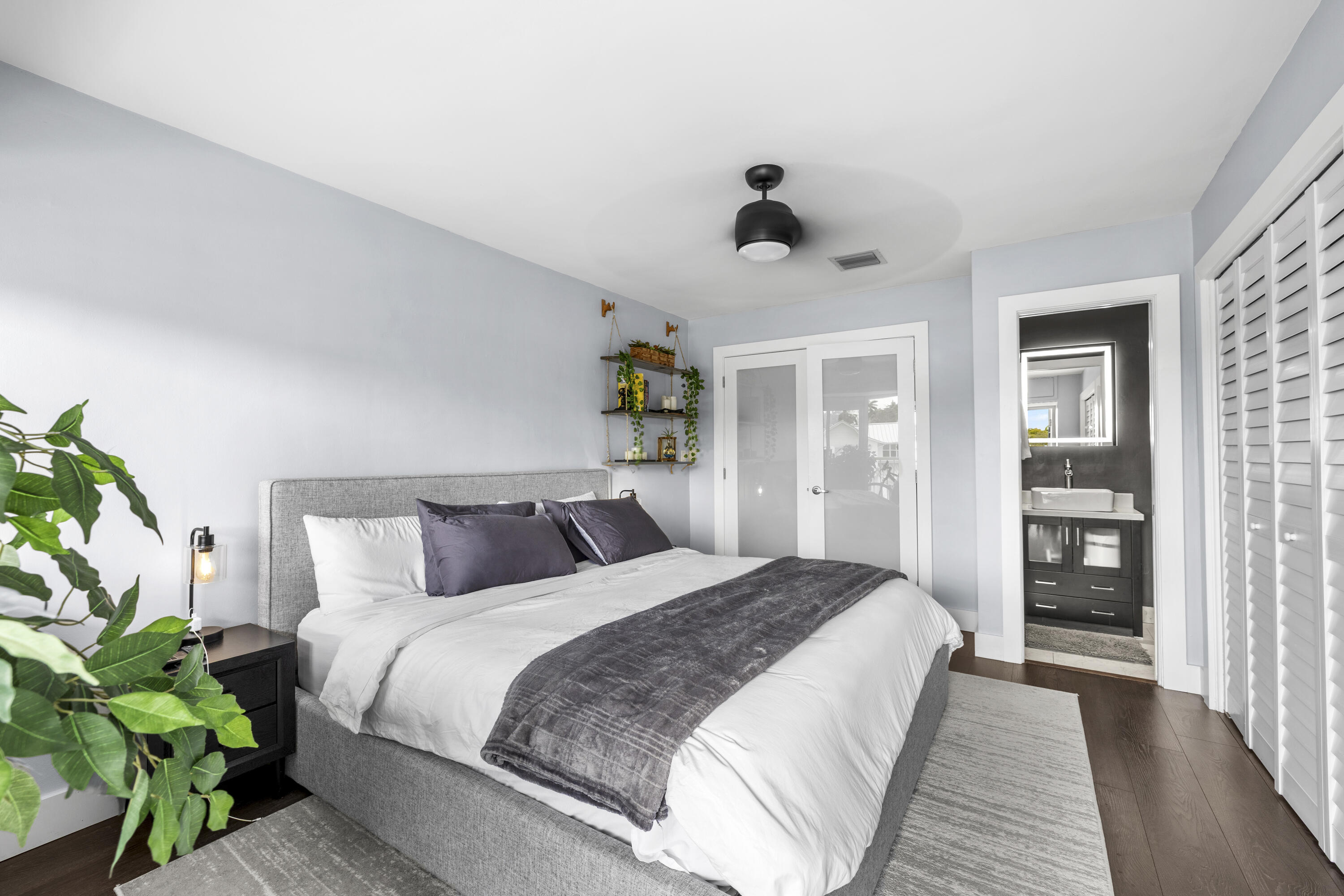 BURTON POINT CONDO - Residential