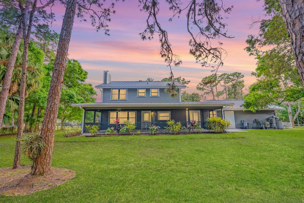 Photo of 9875 169th Court N, Jupiter, FL 33478 (MLS # R10963295)