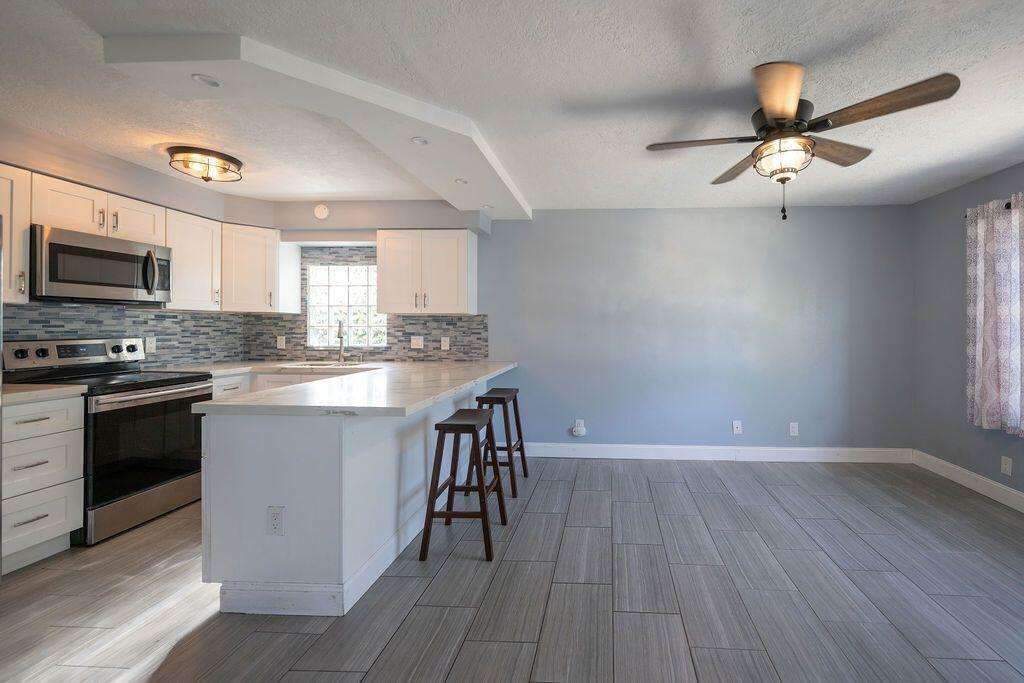 OAKLAND PARK SECOND ADD - Residential Income