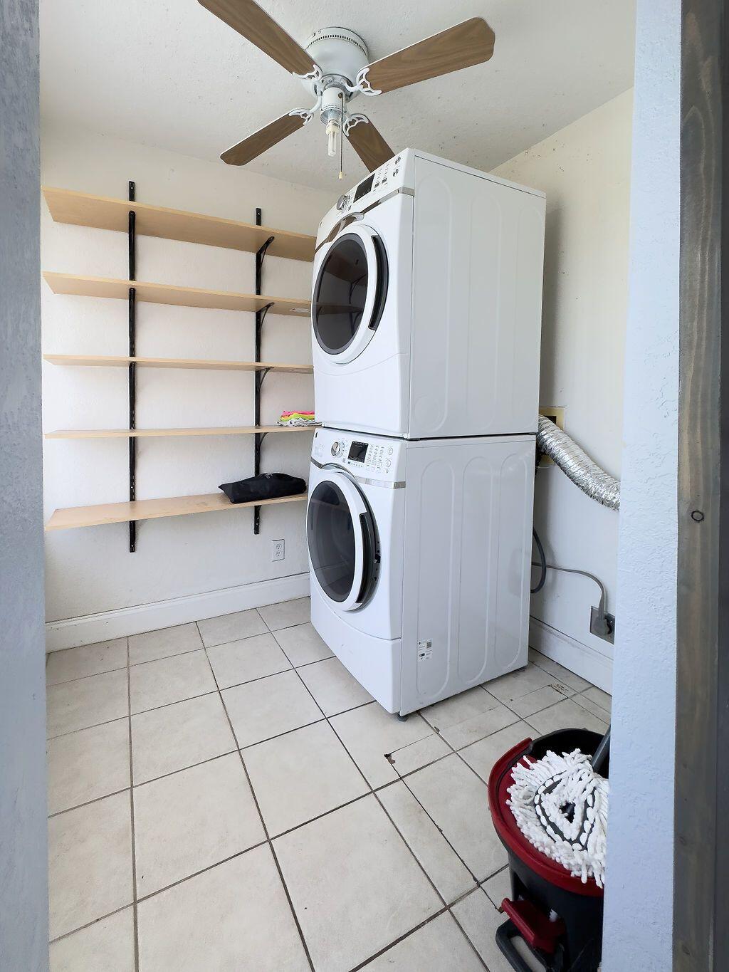 OAKLAND PARK SECOND ADD - Residential Income