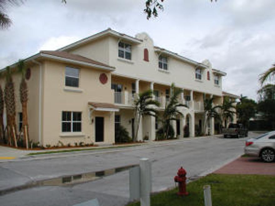 Beautiful almost new Town Home 1 year old, with 2 car garage. The home is tiled in the living areas and carpeted in bedrooms. The master bath has a Jacuzzi in the bath and the attic has floor for storage. Community pool close to world famous restaurants, drinking establishments and entertainment.