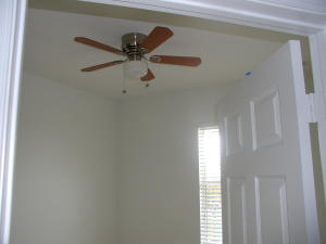 VISTABELLA AT RENAISSANCE COMMONS 2 PUD - Residential Lease