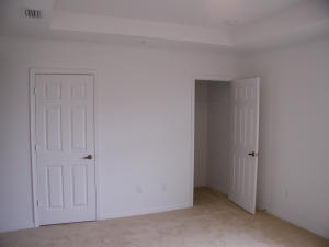 VISTABELLA AT RENAISSANCE COMMONS 2 PUD - Residential Lease