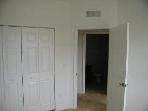 VISTABELLA AT RENAISSANCE COMMONS 2 PUD - Residential Lease