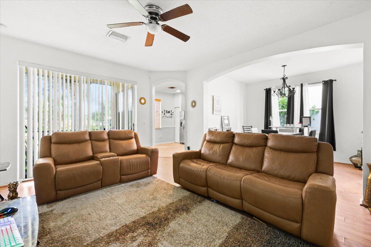 122 Seminole Lakes Drive